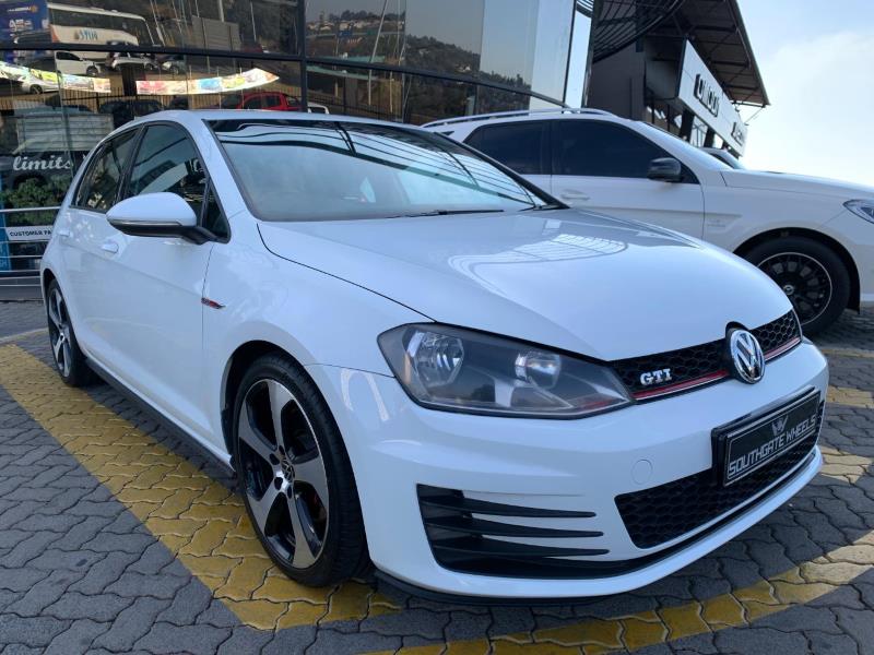 2017 Volkswagen Golf GTI