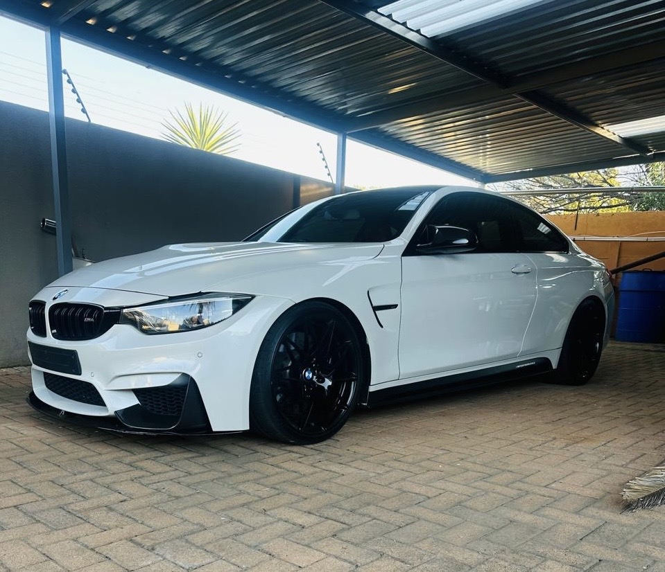 2019 BMW M4 